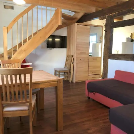 Hirtenwohnung Im Arbeiterhaus - Urig, Charmant, Modern Rheinsberg